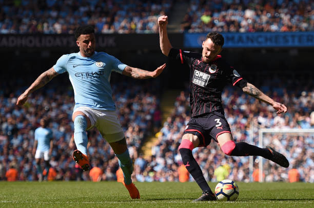 的调度下 的调度下