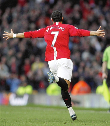 巴萨力求增 巴萨力求增